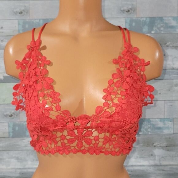 Intimately by Free People Red Lace Bralette sz Small - Picture 1 of 4